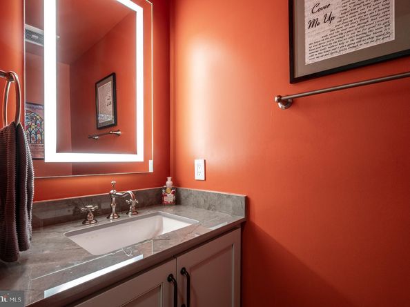 411 S Columbus Street 8, Alexandria VA 22314