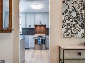 411 S Columbus Street 8, Alexandria VA 22314