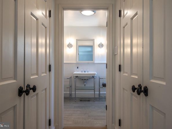 411 S Columbus Street 8, Alexandria VA 22314