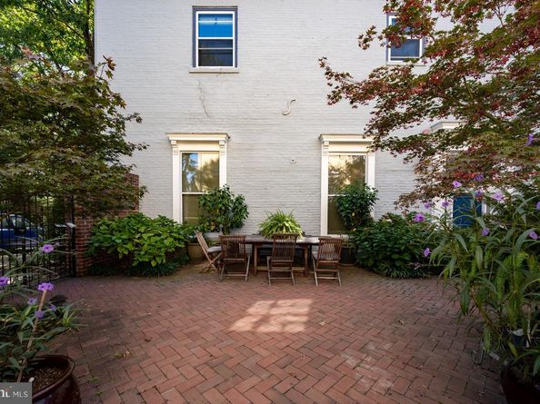 411 S Columbus Street 8, Alexandria VA 22314
