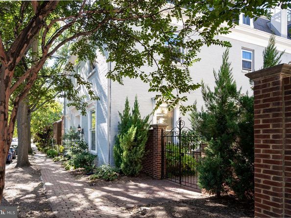 411 S Columbus Street 8, Alexandria VA 22314