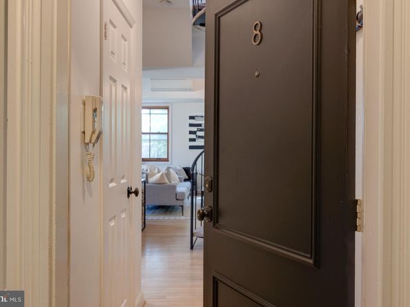 411 S Columbus Street 8, Alexandria VA 22314
