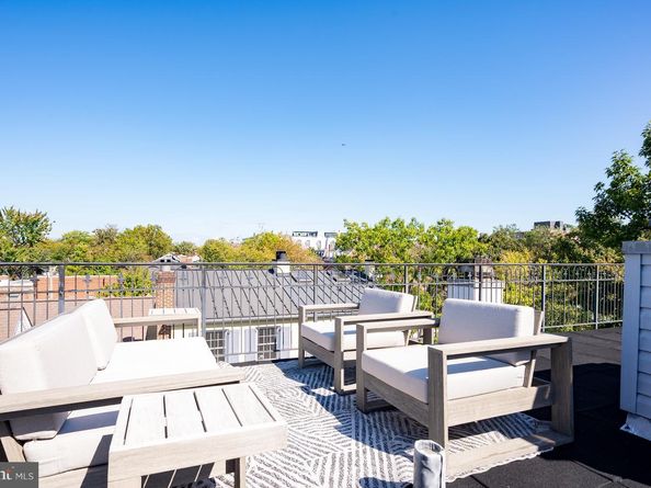 411 S Columbus Street 8, Alexandria VA 22314