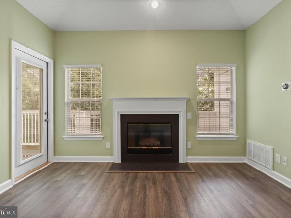 1716 Lake Shore Crest Drive 33, Reston VA 20190