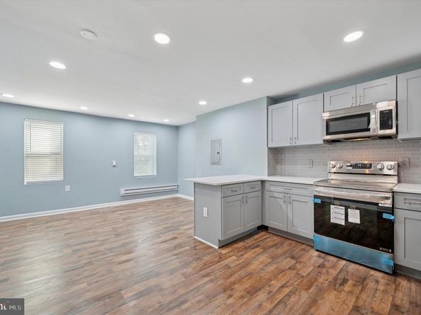 6033 Vine Street, Philadelphia PA 19139