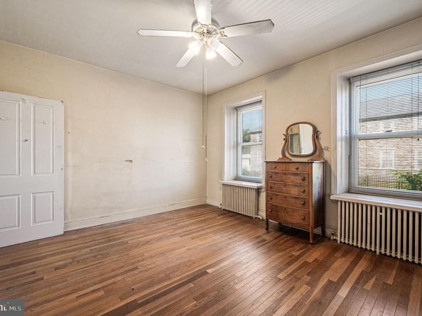 174 Lauriston Street, Philadelphia PA 19128