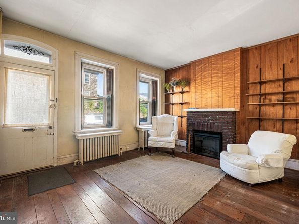 174 Lauriston Street, Philadelphia PA 19128