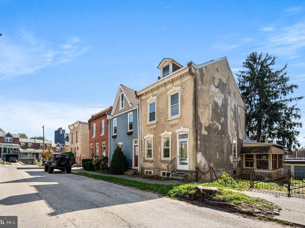 174 Lauriston Street, Philadelphia PA 19128