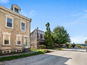 174 Lauriston Street, Philadelphia PA 19128