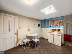 174 Lauriston Street, Philadelphia PA 19128