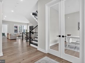6917 Silver Linden St, Bethesda MD 20817