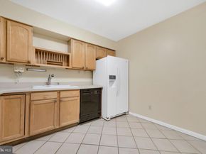 4000 Gypsy Lane 316A1, Philadelphia PA 19129