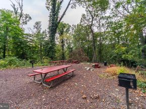 4000 Gypsy Lane 316A1, Philadelphia PA 19129