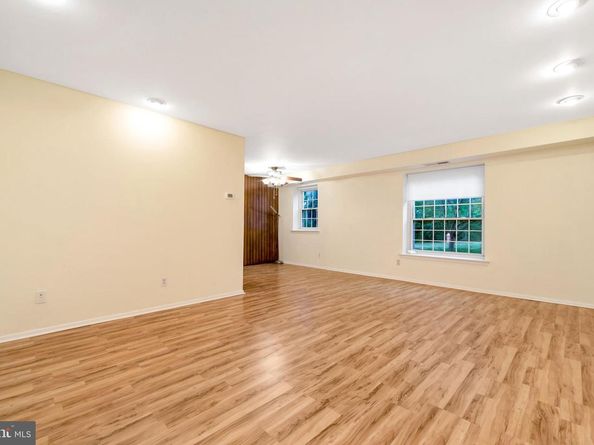 4000 Gypsy Lane 316A1, Philadelphia PA 19129