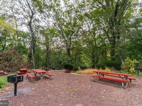 4000 Gypsy Lane 316A1, Philadelphia PA 19129