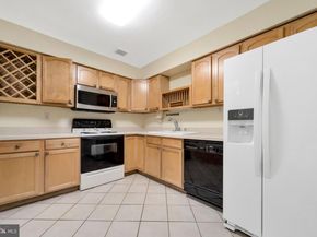 4000 Gypsy Lane 316A1, Philadelphia PA 19129