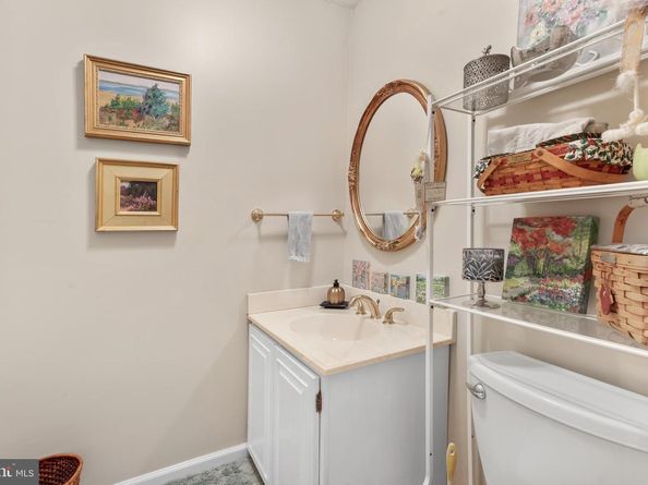 5 Sutphin Pines, Yardley PA 19067