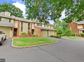 5 Sutphin Pines, Yardley PA 19067