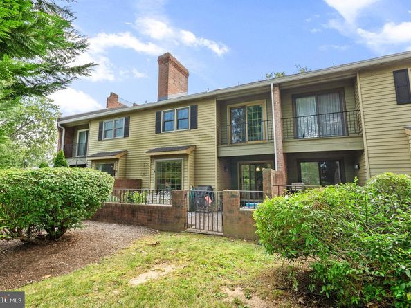 5 Sutphin Pines, Yardley PA 19067