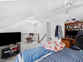 5 Sutphin Pines, Yardley PA 19067