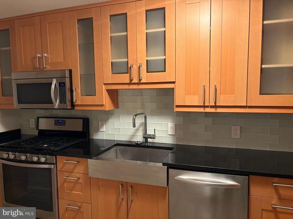 4620 N Park Avenue 206E, Chevy Chase MD 20815