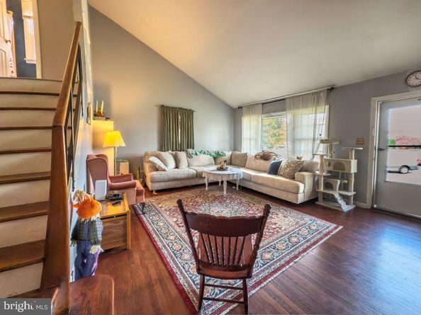 1095 West Circle, Ridley Park PA 19078