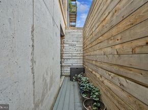 1016 17TH Place NE 7, Washington DC 20002