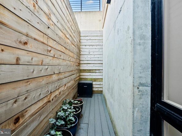 1016 17TH Place NE 7, Washington DC 20002