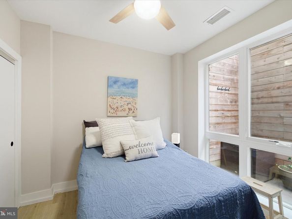 1016 17TH Place NE 7, Washington DC 20002