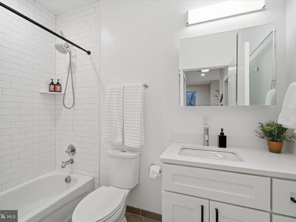 1016 17TH Place NE 7, Washington DC 20002