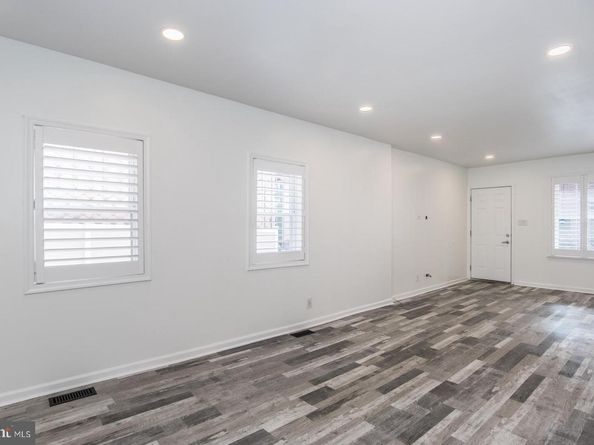 4618 Emery Street, Philadelphia PA 19137