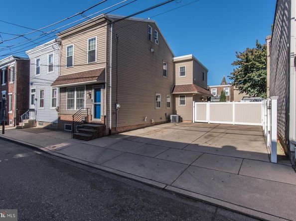 4618 Emery Street, Philadelphia PA 19137