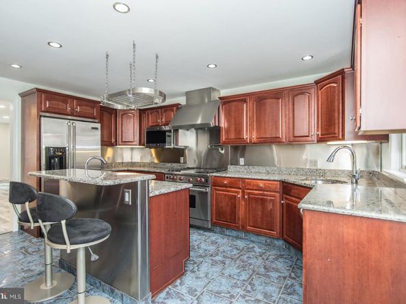 4618 Emery Street, Philadelphia PA 19137