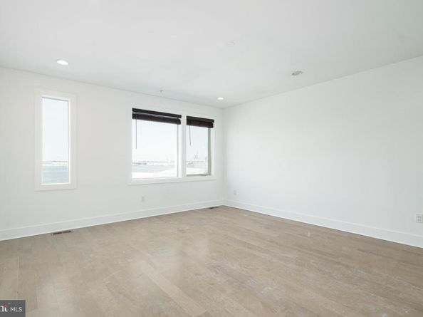 740 S Columbus Boulevard 6, Philadelphia PA 19147