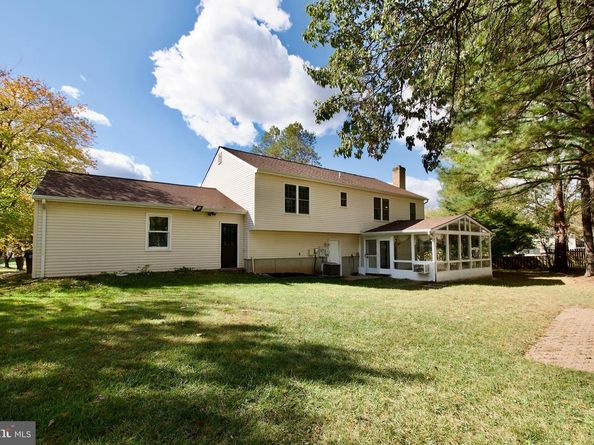 10217 Mckean Court, Great Falls VA 22066