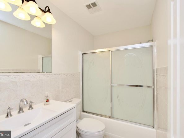 10217 Mckean Court, Great Falls VA 22066