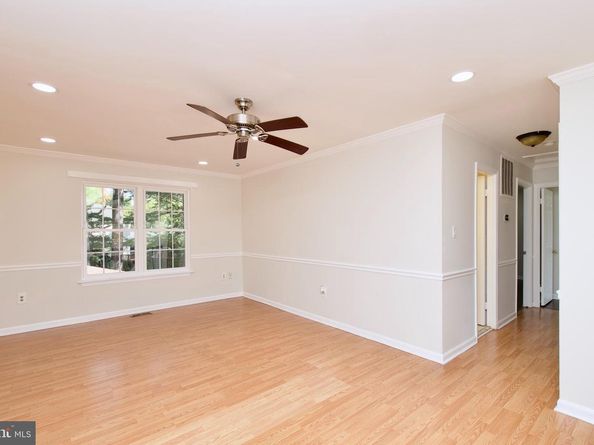 10217 Mckean Court, Great Falls VA 22066