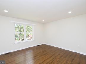 10217 Mckean Court, Great Falls VA 22066