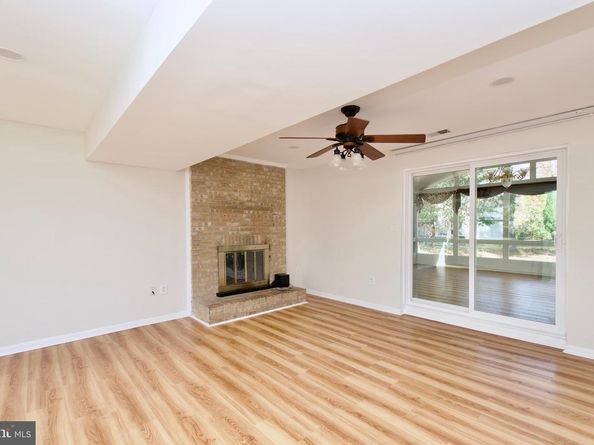 10217 Mckean Court, Great Falls VA 22066