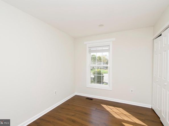 10217 Mckean Court, Great Falls VA 22066