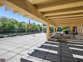 4500 S Four Mile Run Drive 129, Arlington VA 22204