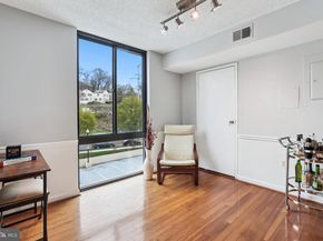 4500 S Four Mile Run Drive 129, Arlington VA 22204