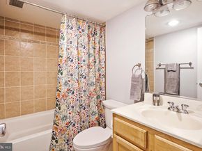 4500 S Four Mile Run Drive 129, Arlington VA 22204