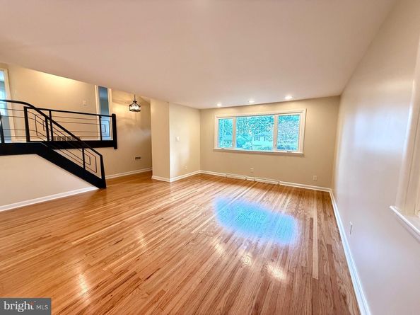7620 Front Street, Cheltenham PA 19012
