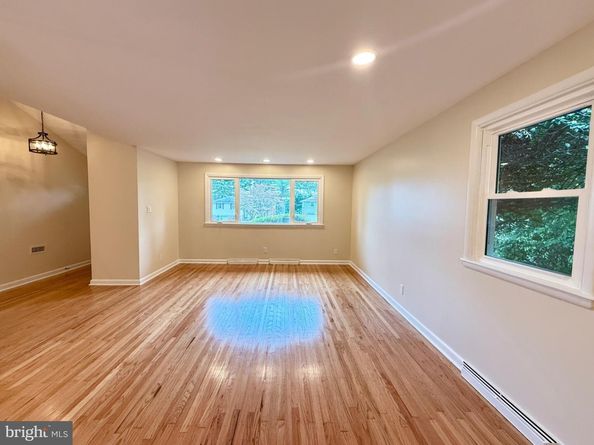 7620 Front Street, Cheltenham PA 19012