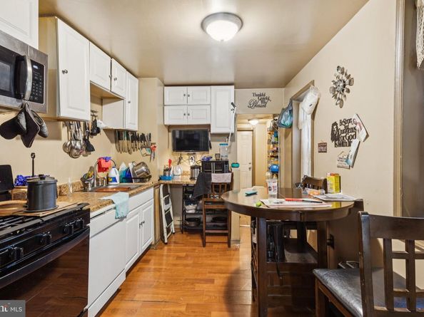 3849 Folsom Street, Philadelphia PA 19104