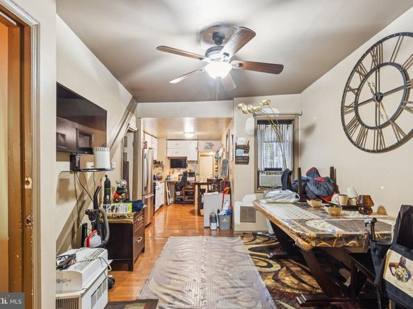 3849 Folsom Street, Philadelphia PA 19104