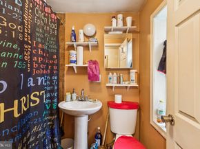 3849 Folsom Street, Philadelphia PA 19104