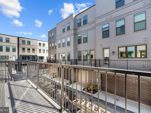 2605 Fall Line Street, Alexandria VA 22301