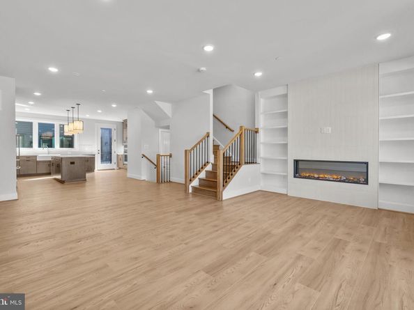 2605 Fall Line Street, Alexandria VA 22301